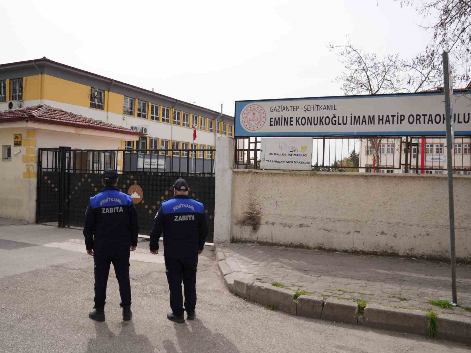 Şehitkamil’de okul çevrelerinde güvenlik seferberliği
?v=1