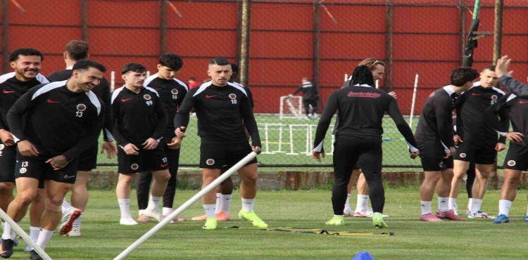 Gençlerbirliği, Galatasaray maçının hazırlıklarını sürdürdü?v=1