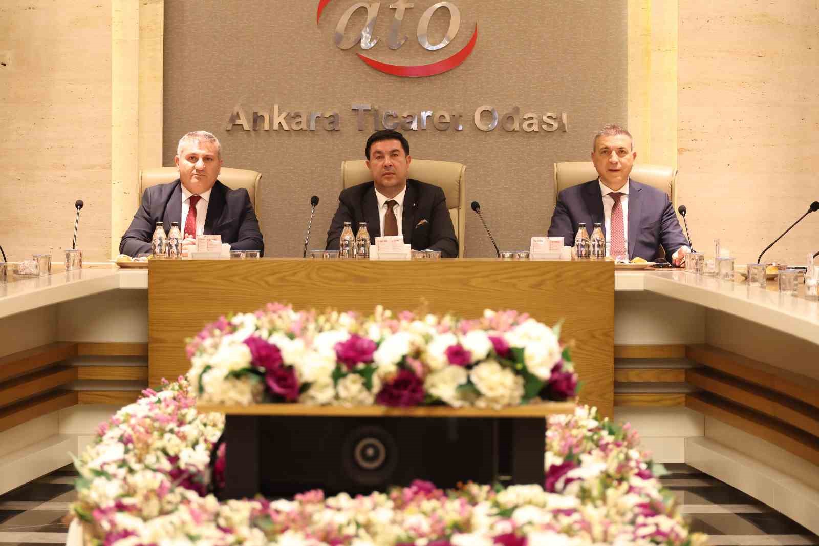 Kars’ın yatırım potansiyeli Ankara’da anlatıldı
?v=1