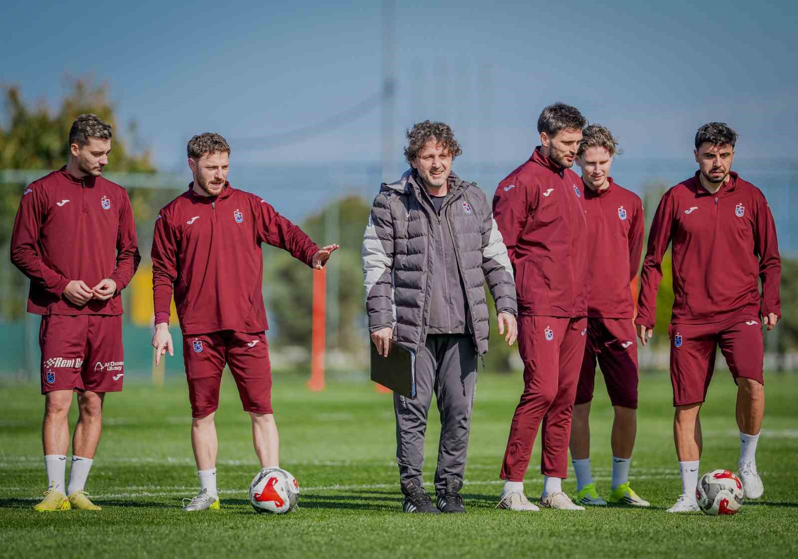 Trabzonspor, Başakşehir maçı hazırlıklarını sürdürdü
?v=1