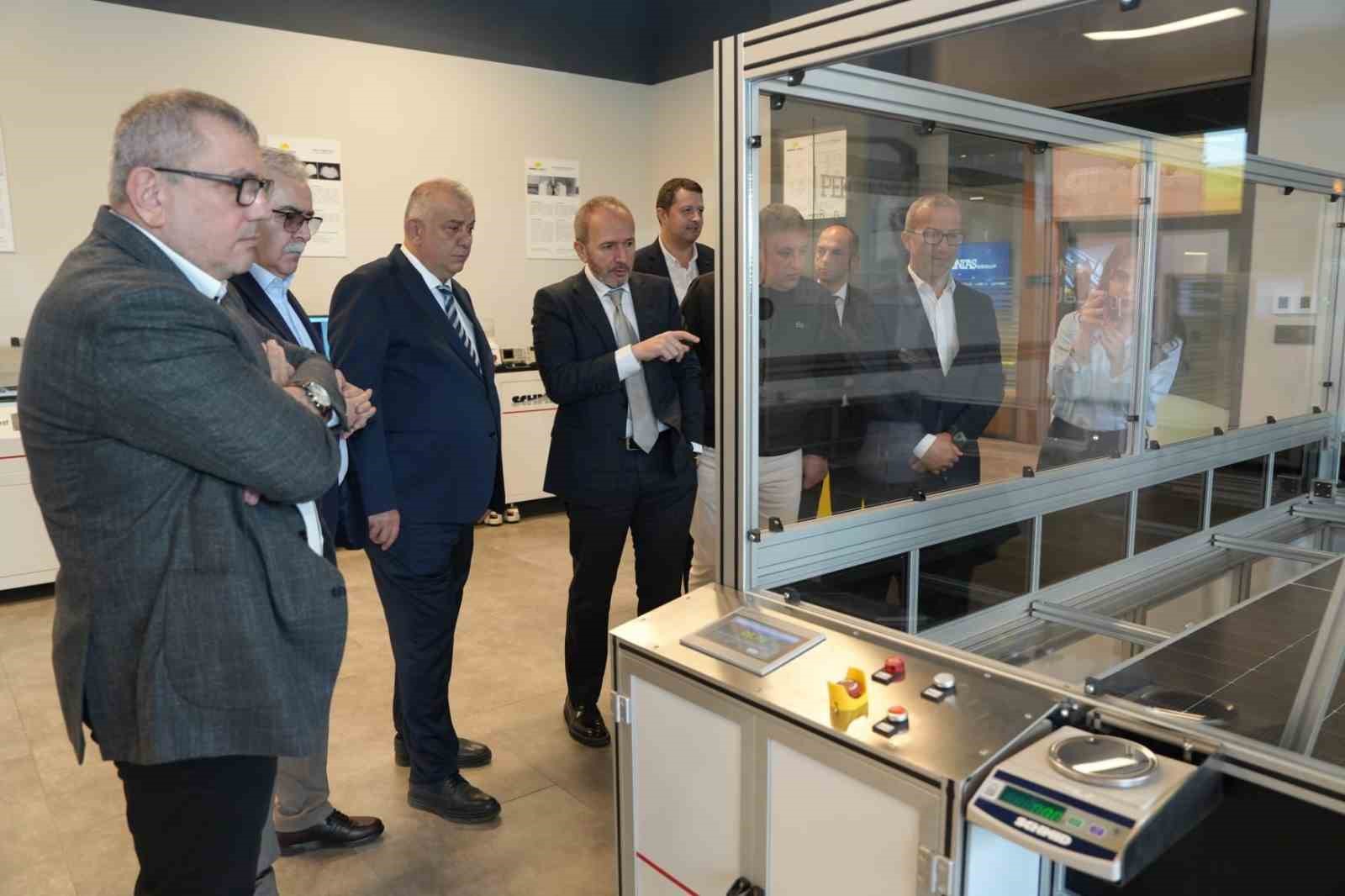 DTSO Başkanı Bıyık  Türkiye’nin temiz enerjisi Düzce’den çıkacak 
?v=1