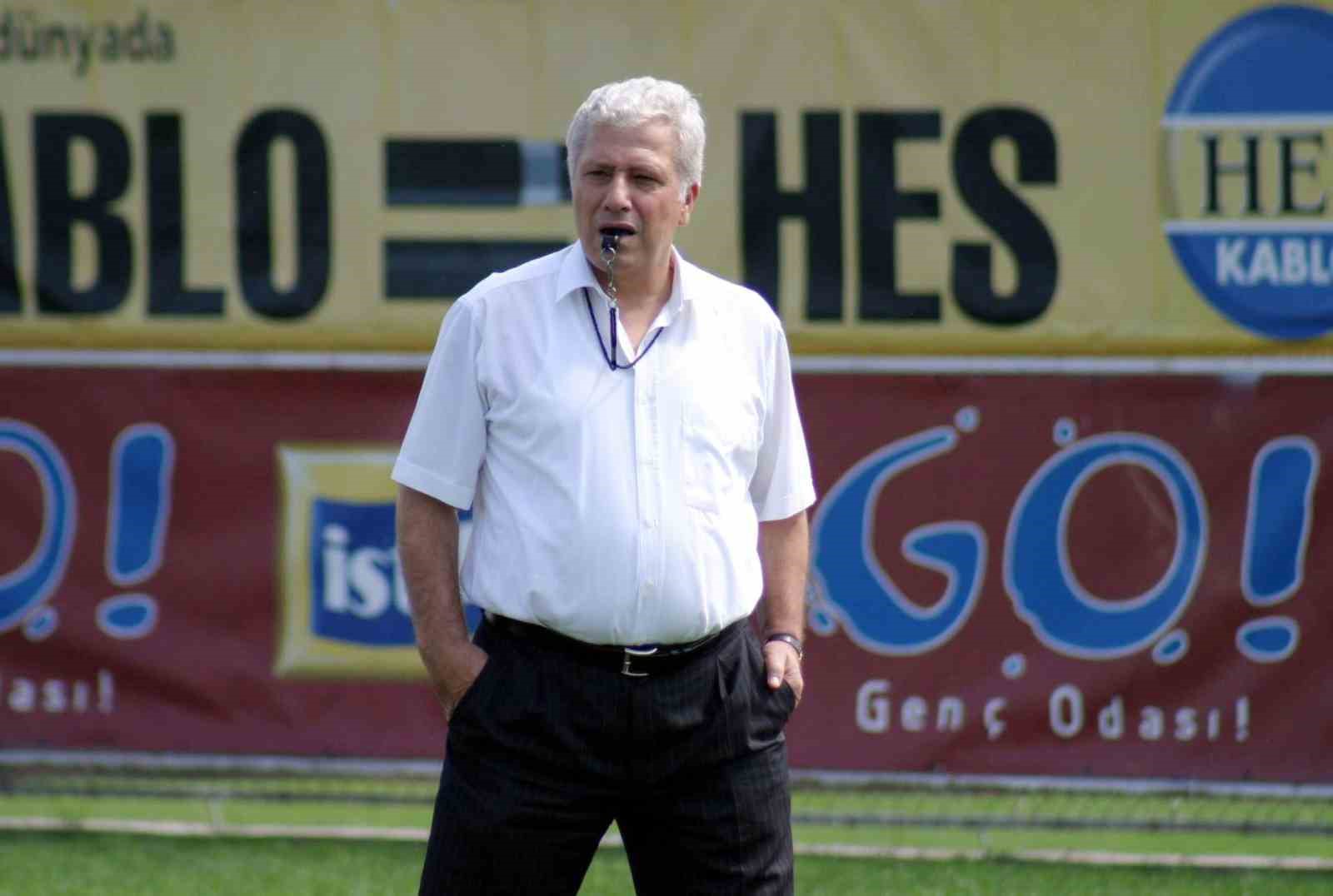 Atay Aktuğ hayatını kaybetti
?v=1