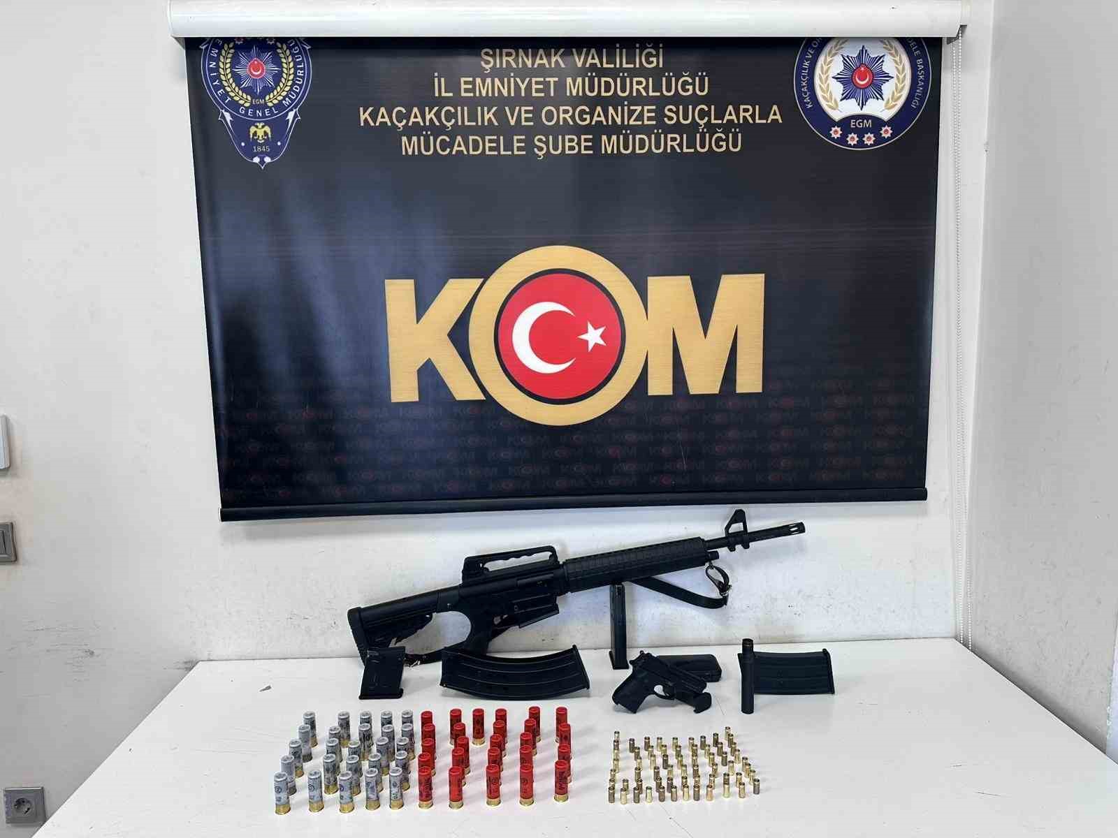 Şırnak’ta kaçakçılık ve uyuşturucudan 51 şüpheliye işlem
?v=1