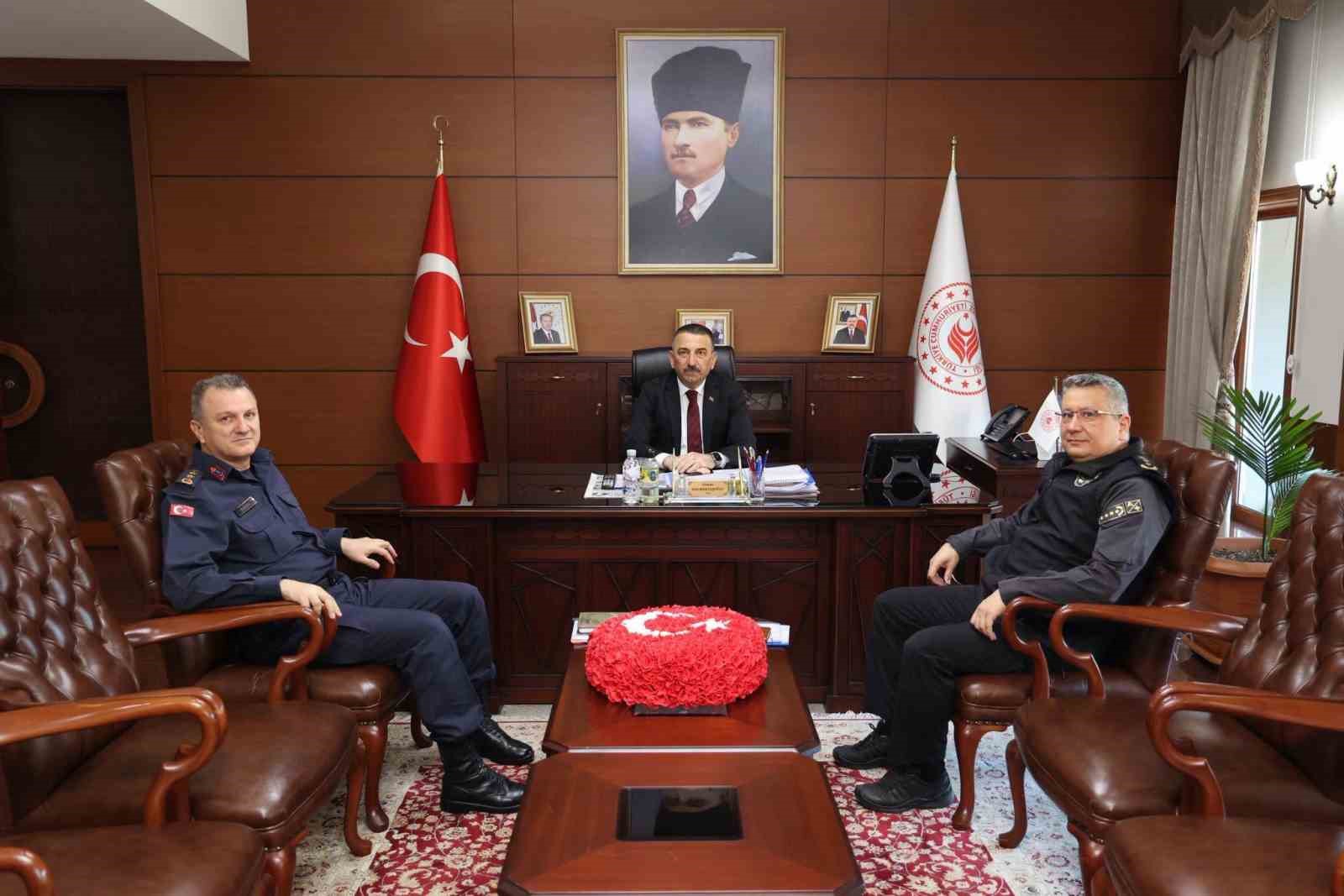 Zonguldak’ta asayiş ve güvenlik toplantısı gerçekleştirildi
?v=1