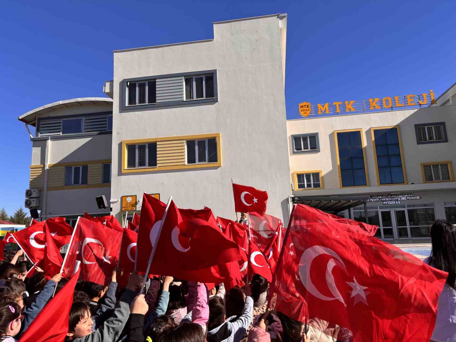 MTK Koleji’nde ‘Birlik, Dayanışma ve Güvenlik’ vurgusu
?v=1