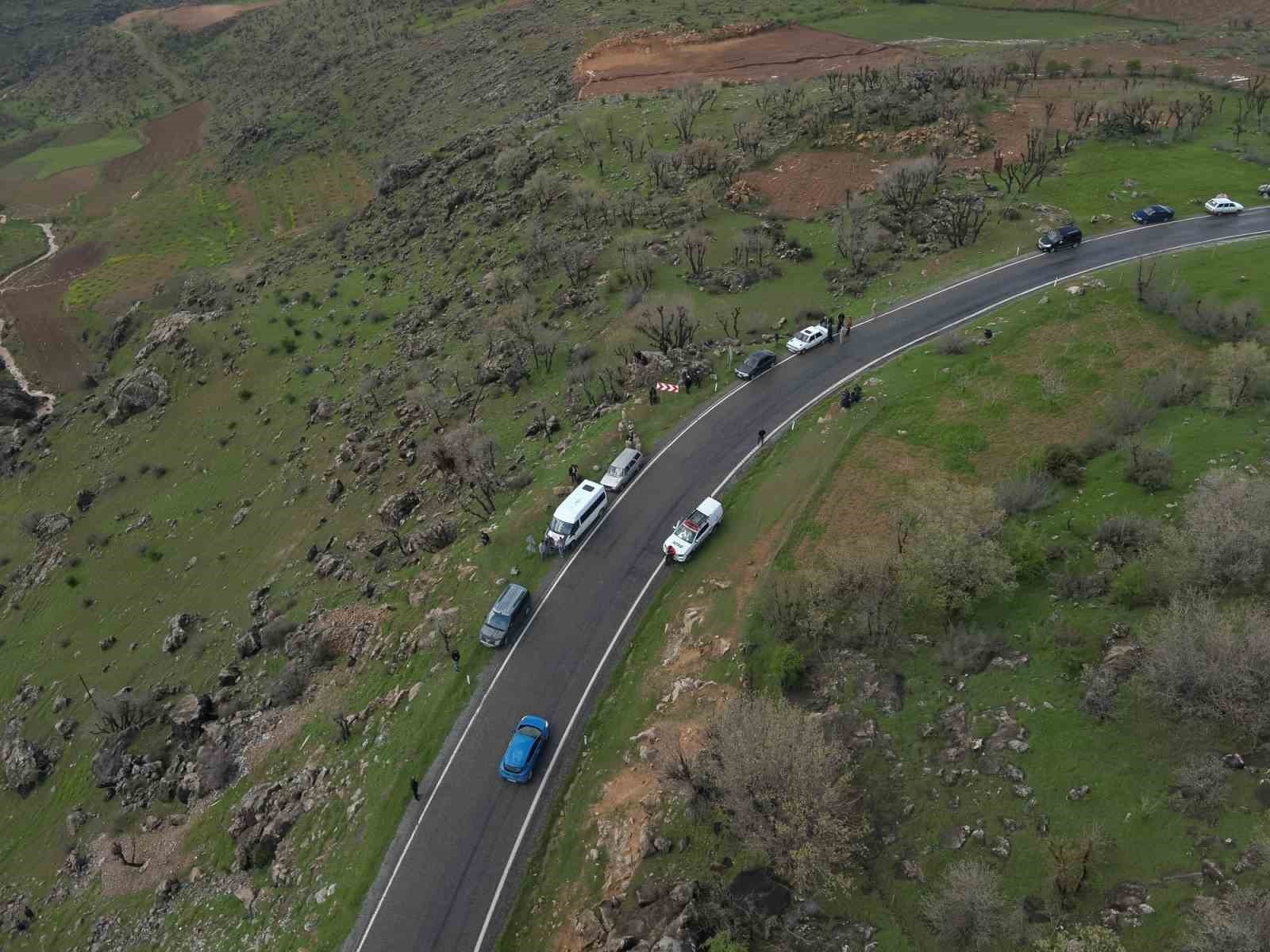 Siirt’te kayıp 13 yaşındaki çocuk için arama çalışması başlatıldı
?v=1