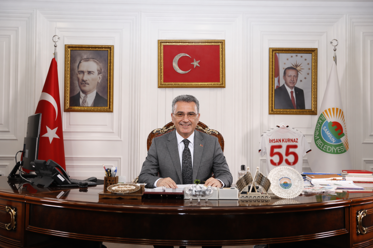 Başkan Kurnaz:  Vatandaşlarımıza daha konforlu yaşam alanları sunacağız 
?v=1