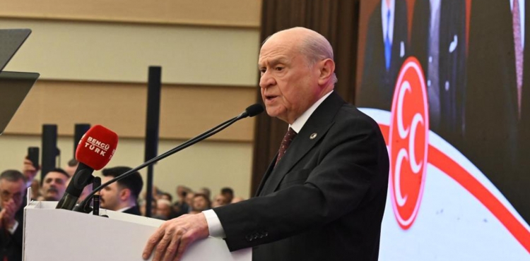 MHP Lideri Bahçeli’den Süper Lig’e yükselen Erzurumspor’a tebrik mesajı?v=1