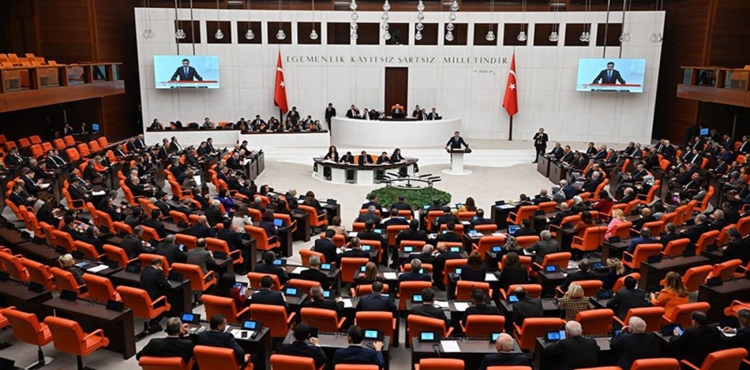 Şanlıurfa ve Kahramanmaraş’taki saldırılarla ilgili Meclis Araştırma Komisyonu kuruldu?v=1