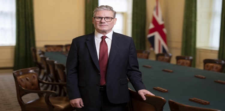 Starmer:  (İngiltere’nin eski ABD Büyükelçisi) Mandelson’ı atamamalıydım, özür diliyorum ?v=1