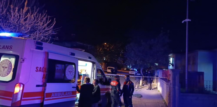 İki aile arasında silahlı kavga: 6 yaralı?v=1