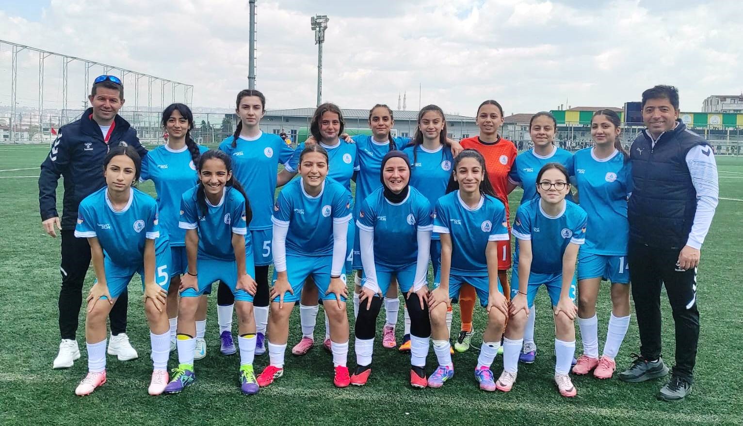Körfez U15 Kız Futbol Takımı Darıca’dan 4-0 galibiyetle döndü
?v=1