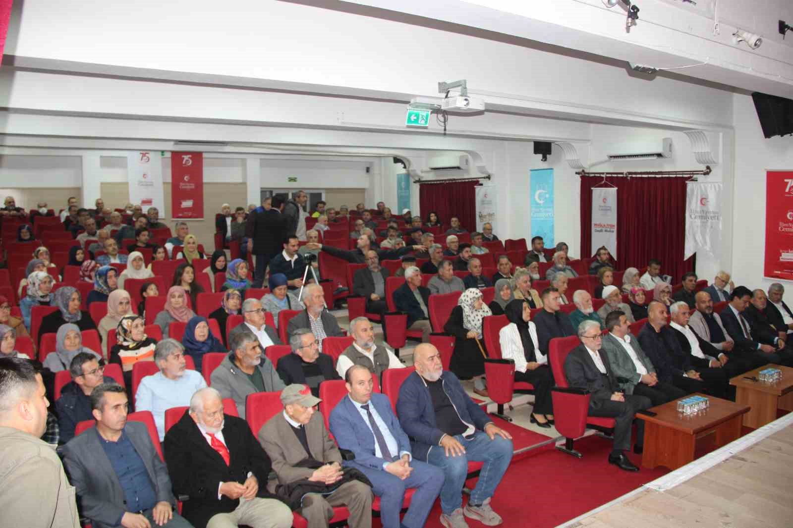 Köyceğiz’de Molla Mehmet Hoca’ya vefa
?v=1