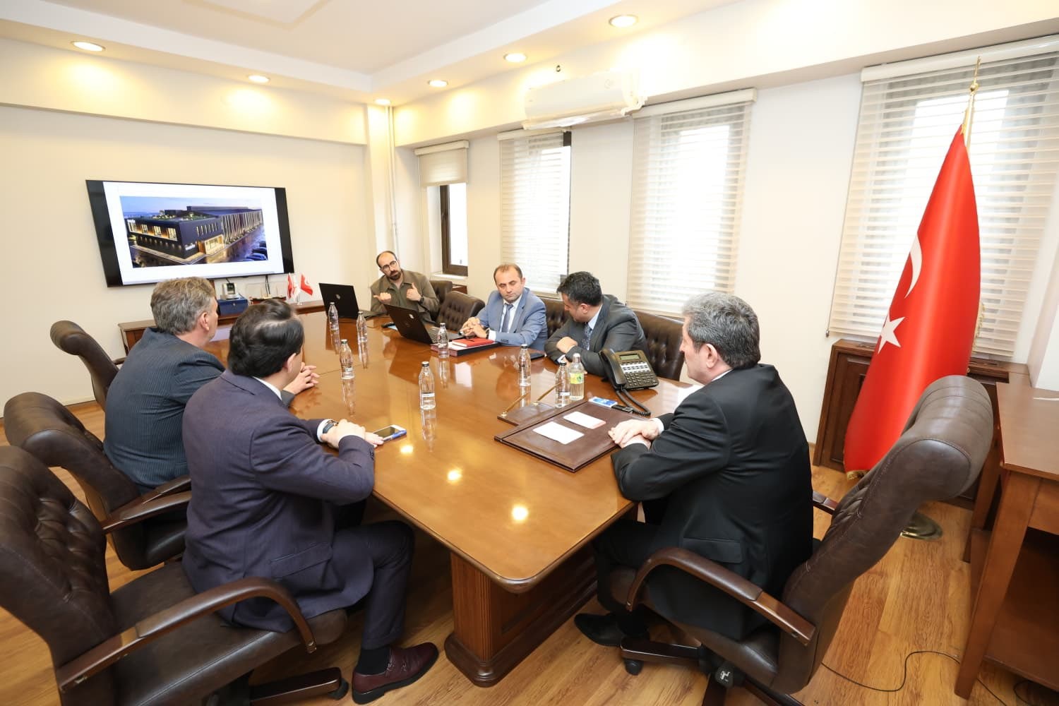 Samsun’a 150 milyonluk HASDÖV yatırımı
?v=1