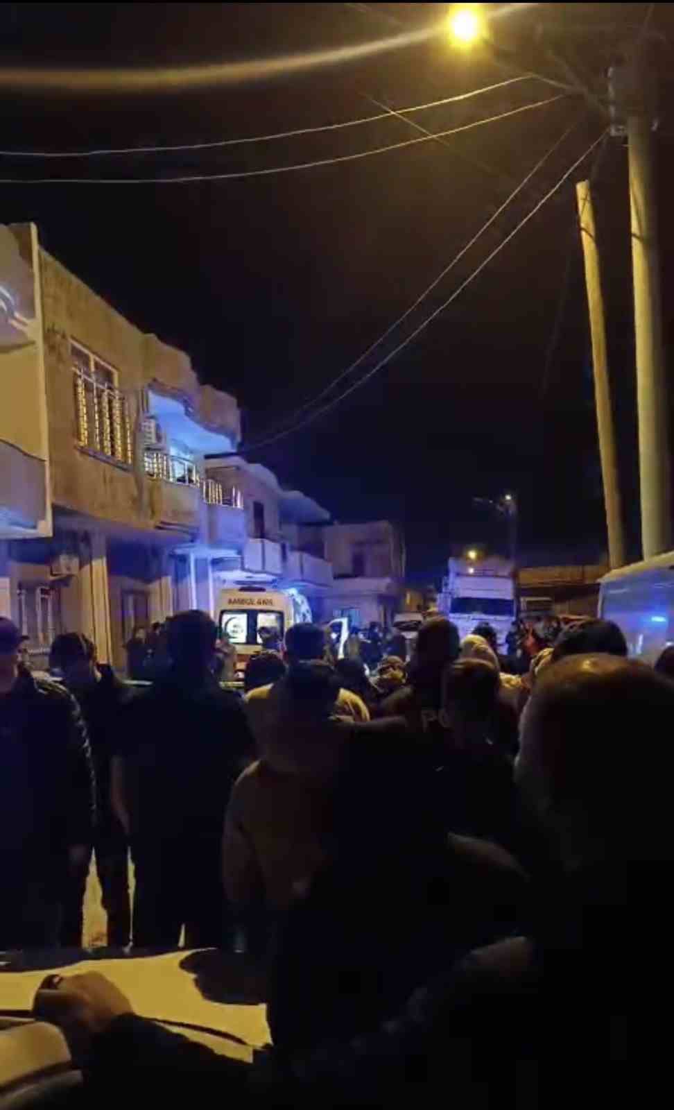 Mardin’de kız kaçırma iddiası silahlı kavgaya dönüştü: 1 ölü, 2 yaralı
?v=1