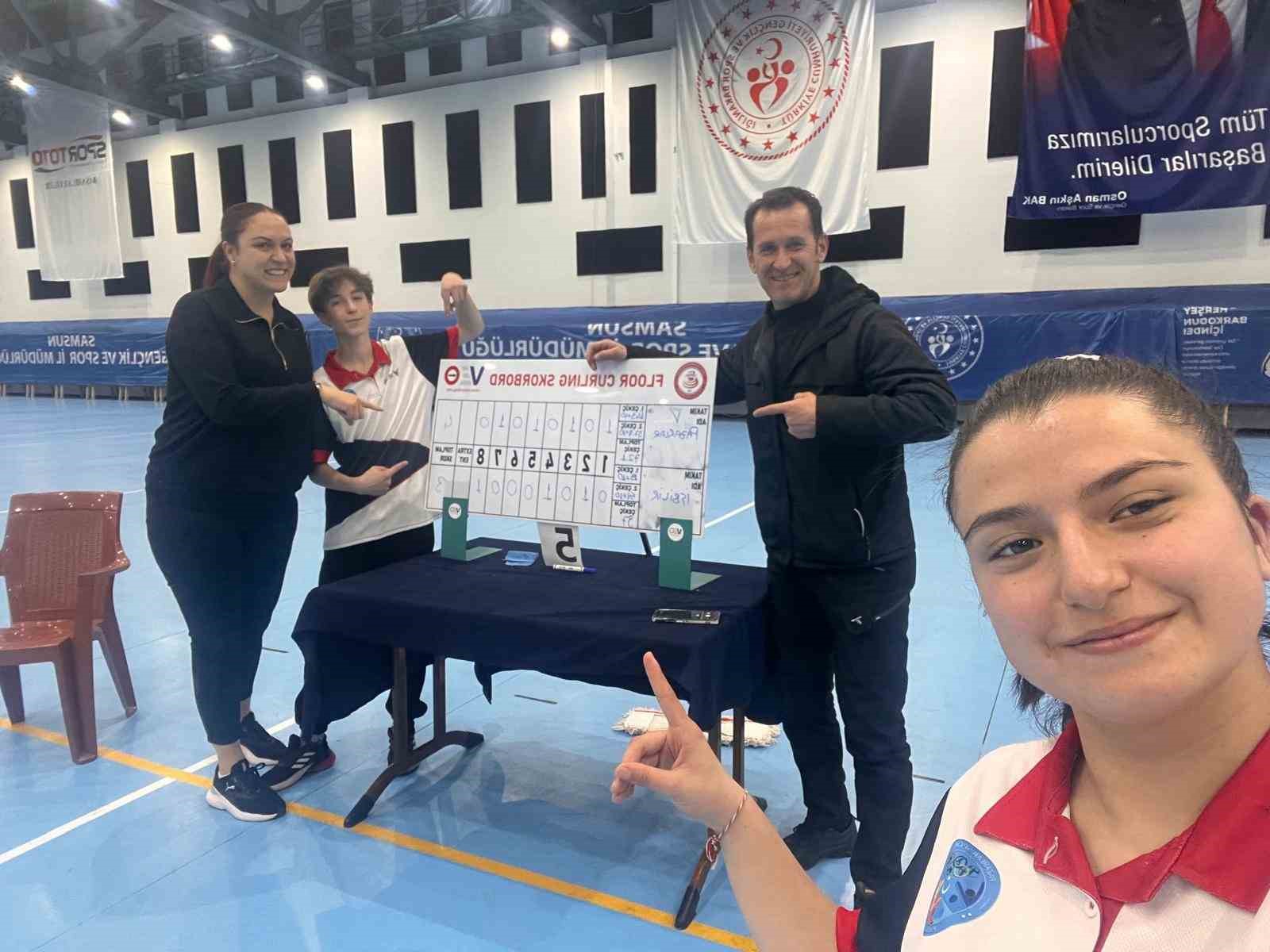 Kütahya’nın gururu pazarlar Spor Lisesi Floor curling’de Türkiye dördüncüsü oldu
?v=1