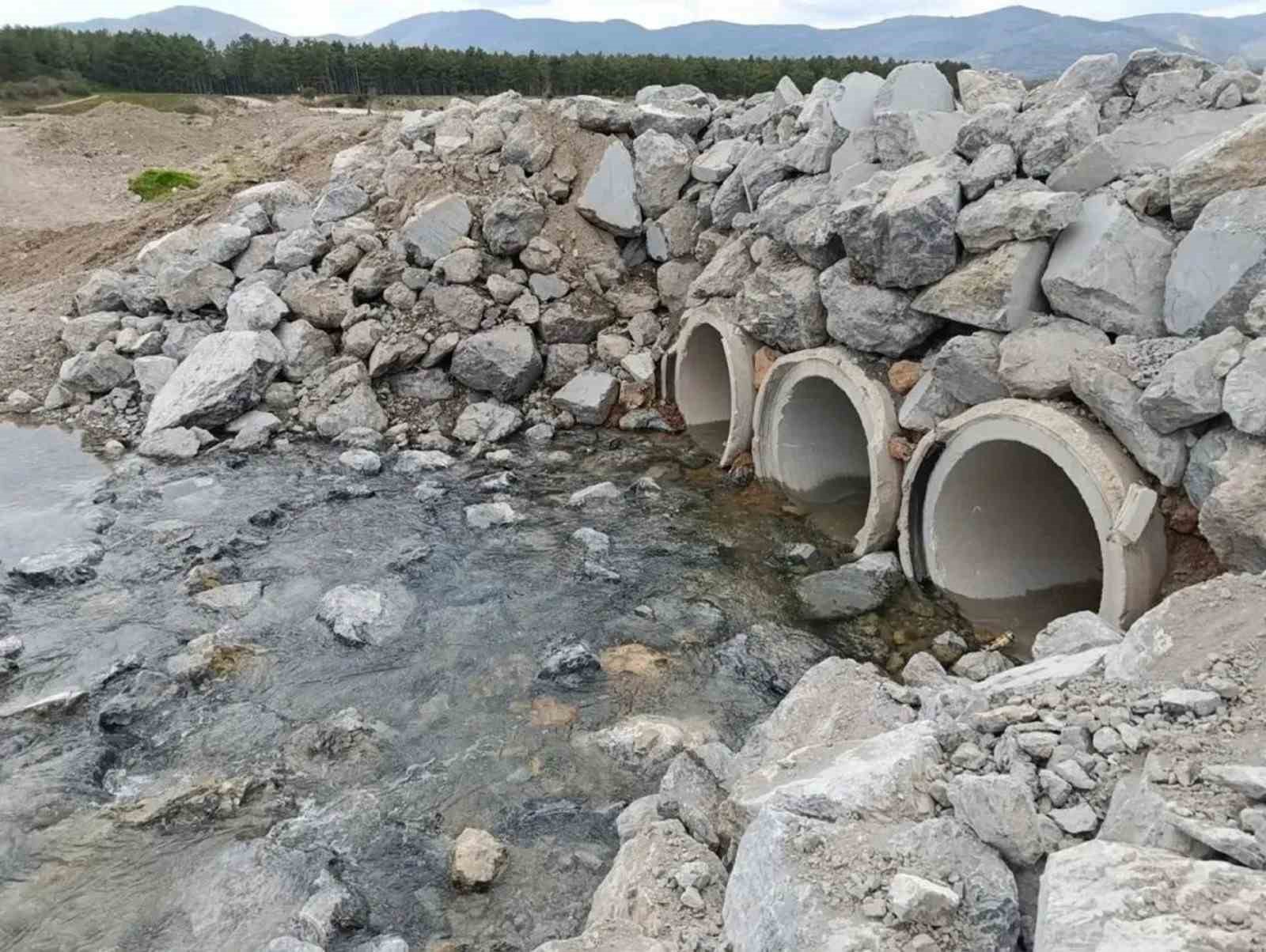 Akdağ Tabiat Parkı’nın çöken yolu tamir edildi
?v=1