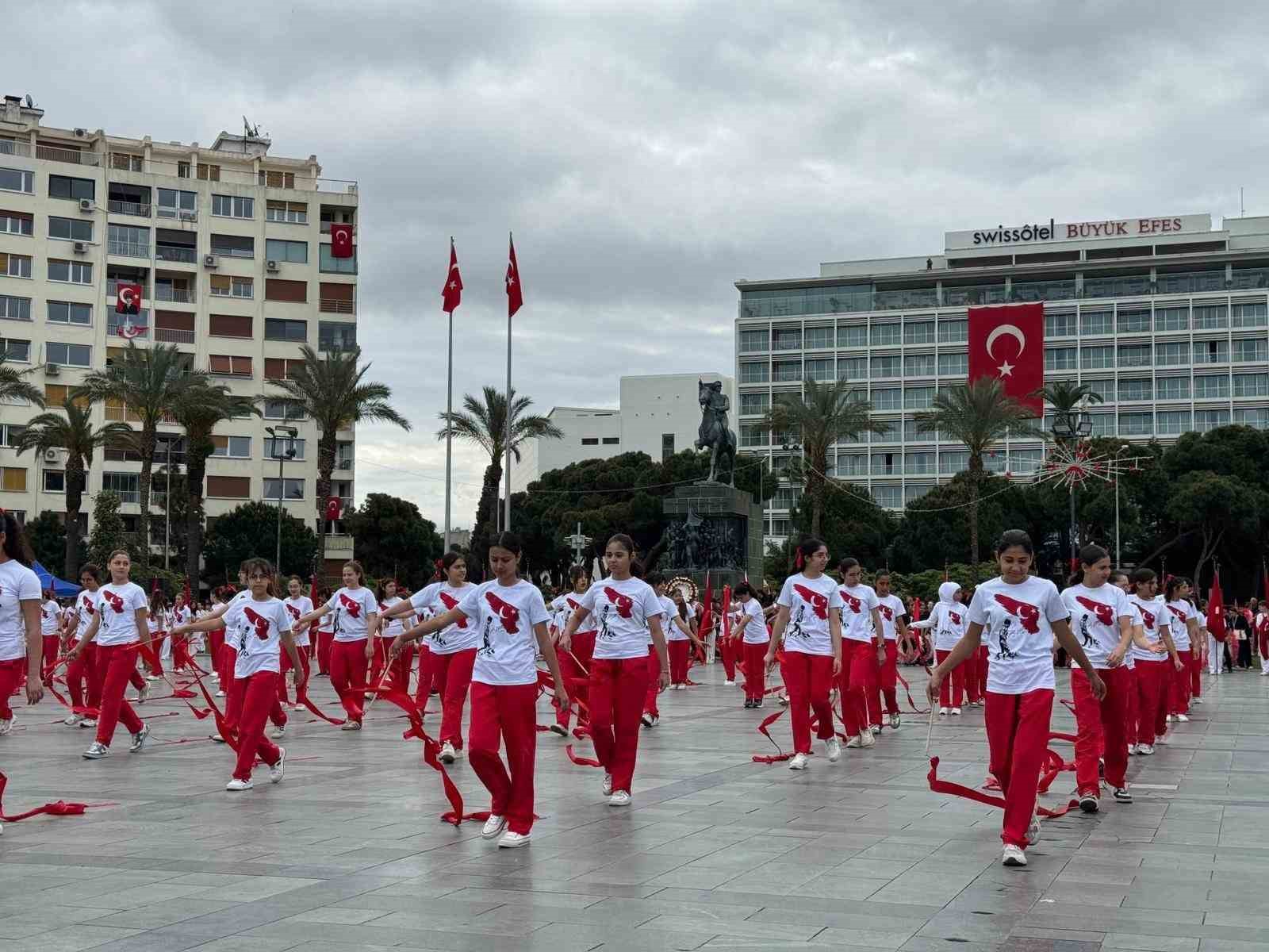 İzmir’de 23 Nisan coşkusu
?v=1