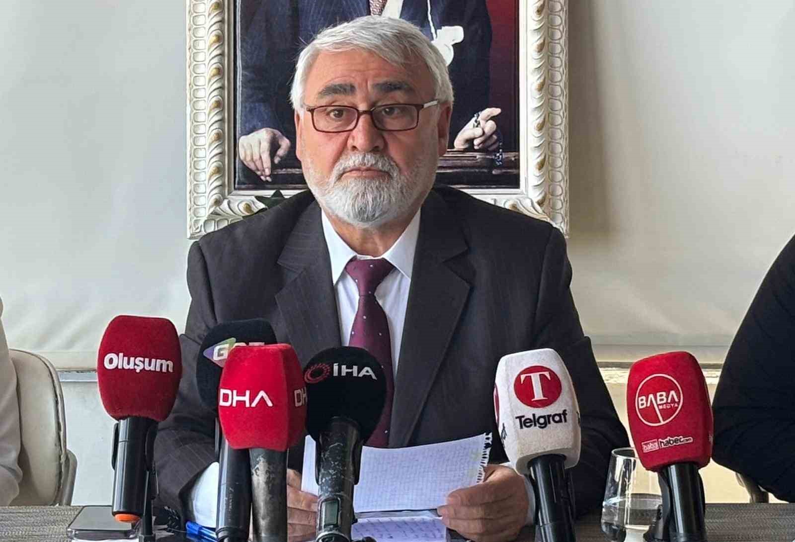 CHP Şehitkamil İlçe Başkanı Hurşit Yıldırım, sert sözlerle istifa etti
?v=1