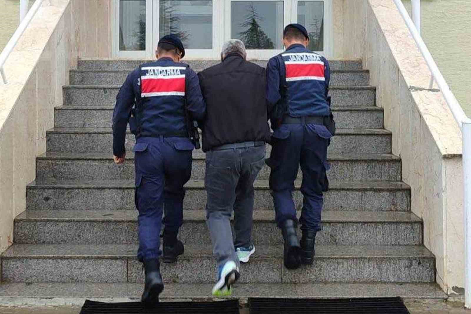 Kırıkkale’de 5 yıl hapis cezasıyla aranan hükümlü yakalandı
?v=1