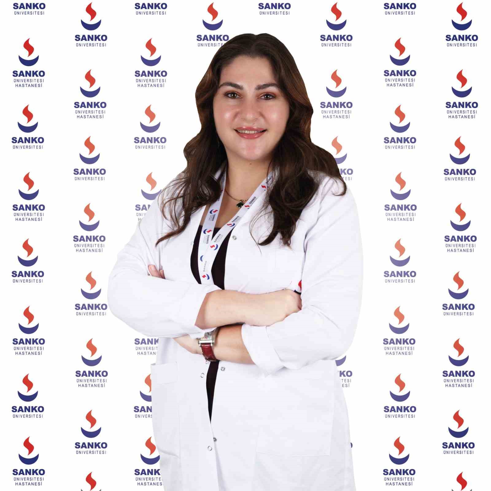 Uzman Diyetisyen Demirci:  Mevsim geçişlerinde bedeninizi dinç tutun 
?v=1