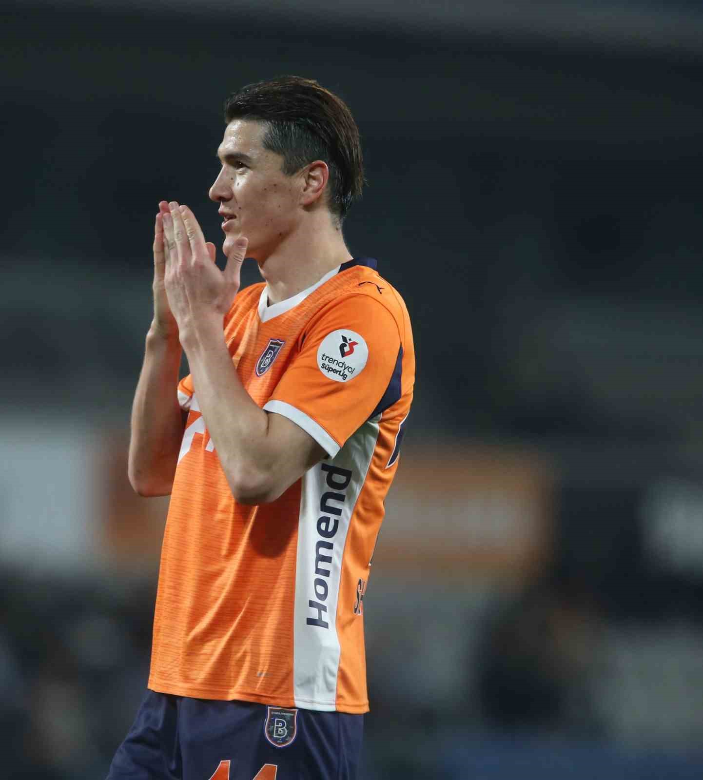 Shomurodov, kariyer sezonunda ligde 20. golünü kaydetti
?v=1