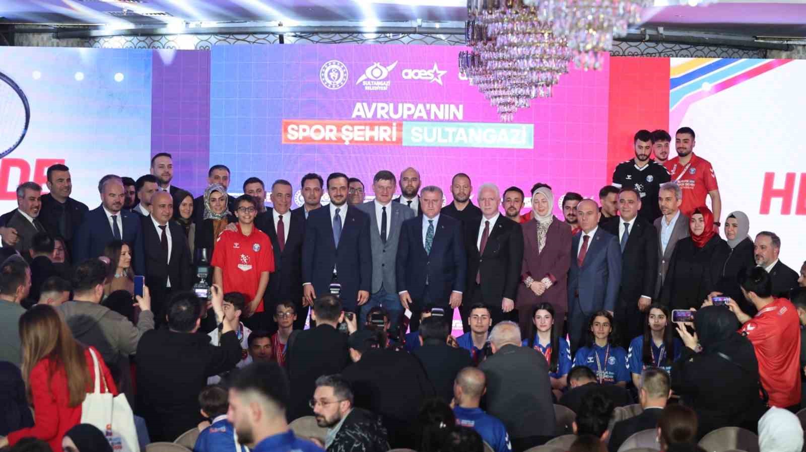 Gençlik ve Spor Bakanı Bak:  Türkiye her haliyle spor ülkesi olma yolunda hızlıca ilerliyor 
?v=1