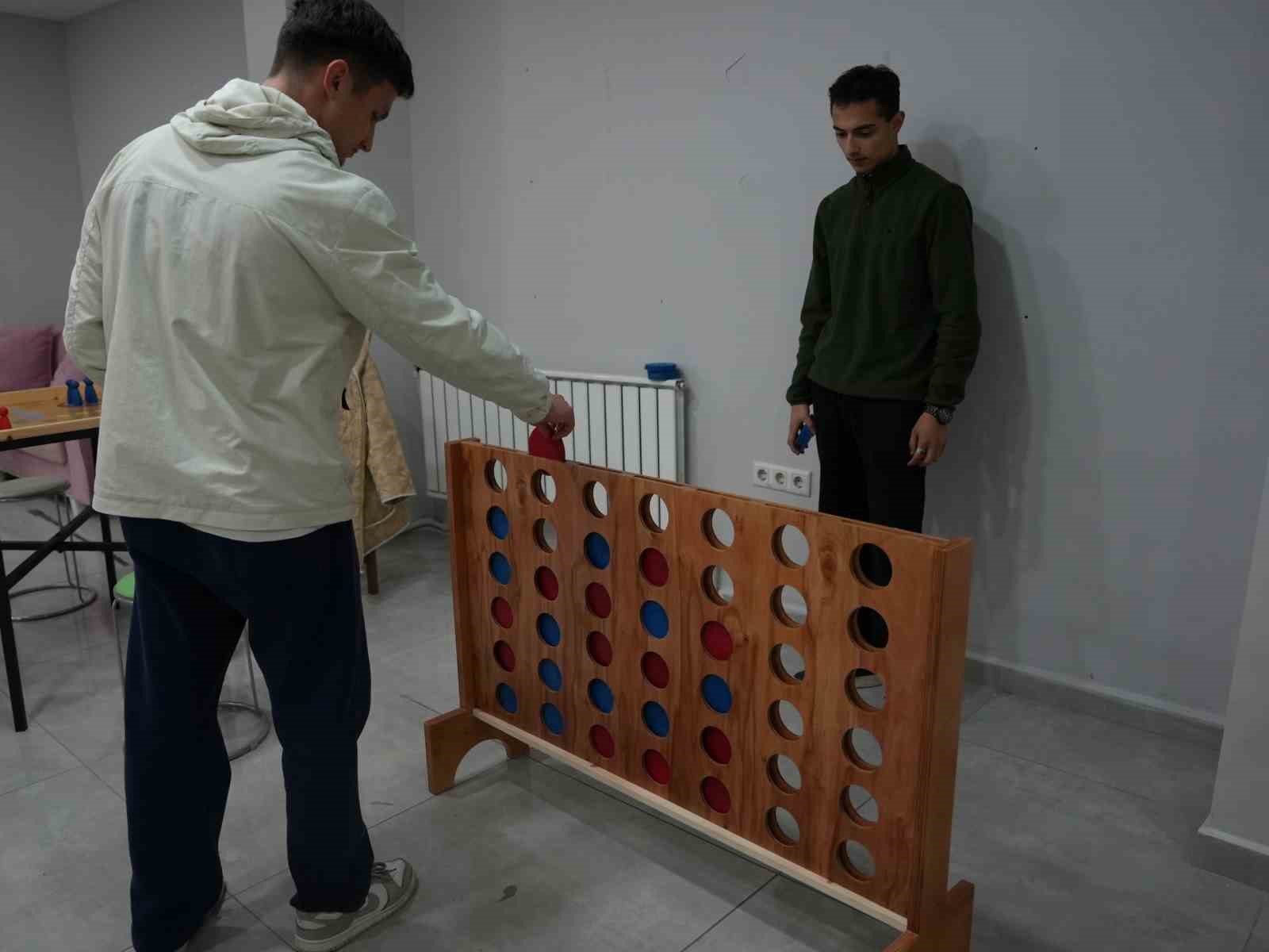 Gençlerin yeni adresi genç hareket alanı
?v=1