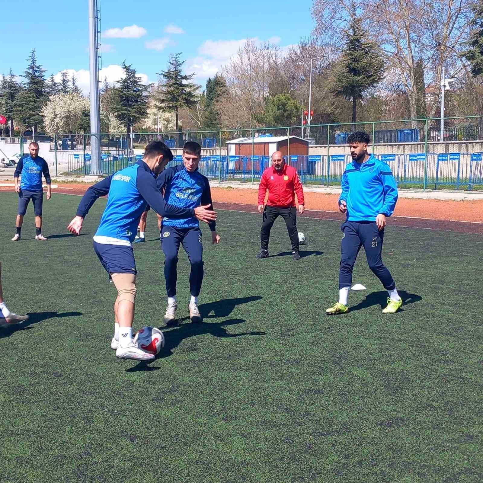 Söğütspor zorlu maçın hazırlıklarını tamamladı
?v=1