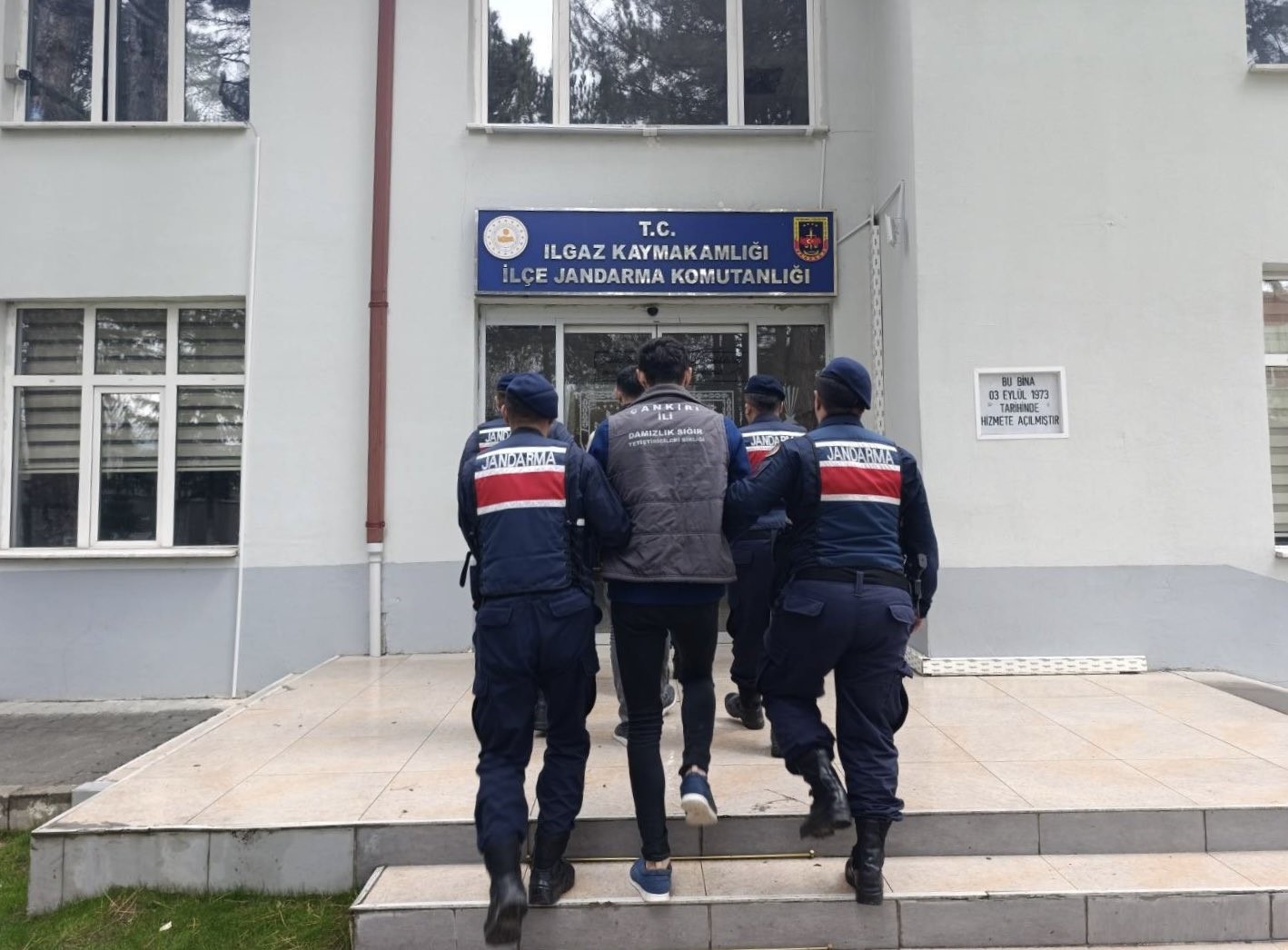 Çankırı’da büyükbaş hayvan çalan şahıslar tutuklandı
?v=1