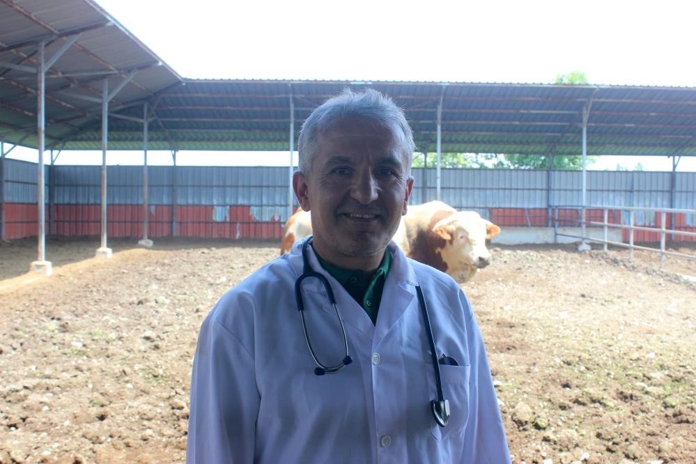 Karanfil  Veteriner hekim çiftlikten sofraya sağlığın adıdır 
?v=1