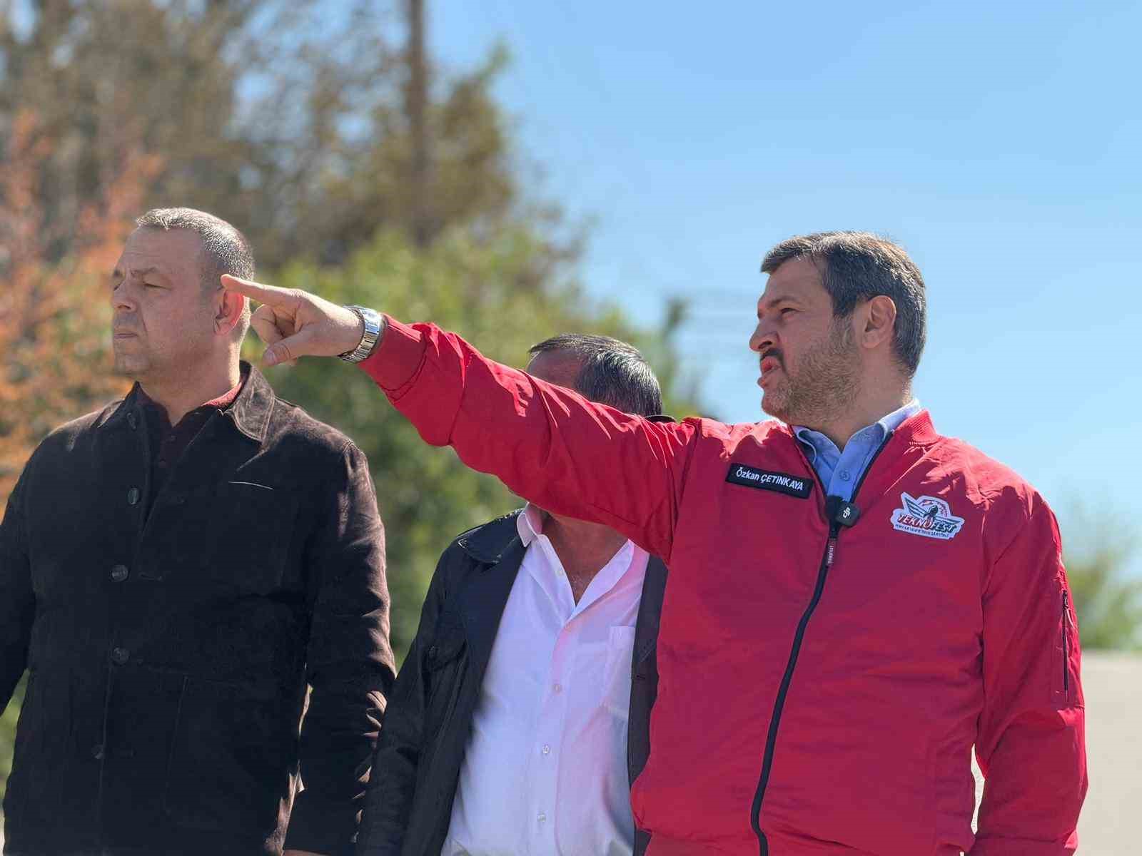 Başkan Çetinkaya’nın park gezisinde gördüğü manzara sonrası ilginç tepkisi
?v=1