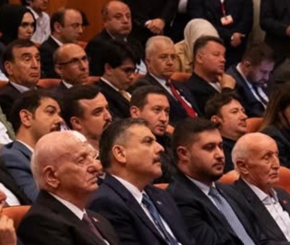 Özköse:  Gençler için siyaset eğitimi önemli 
?v=1