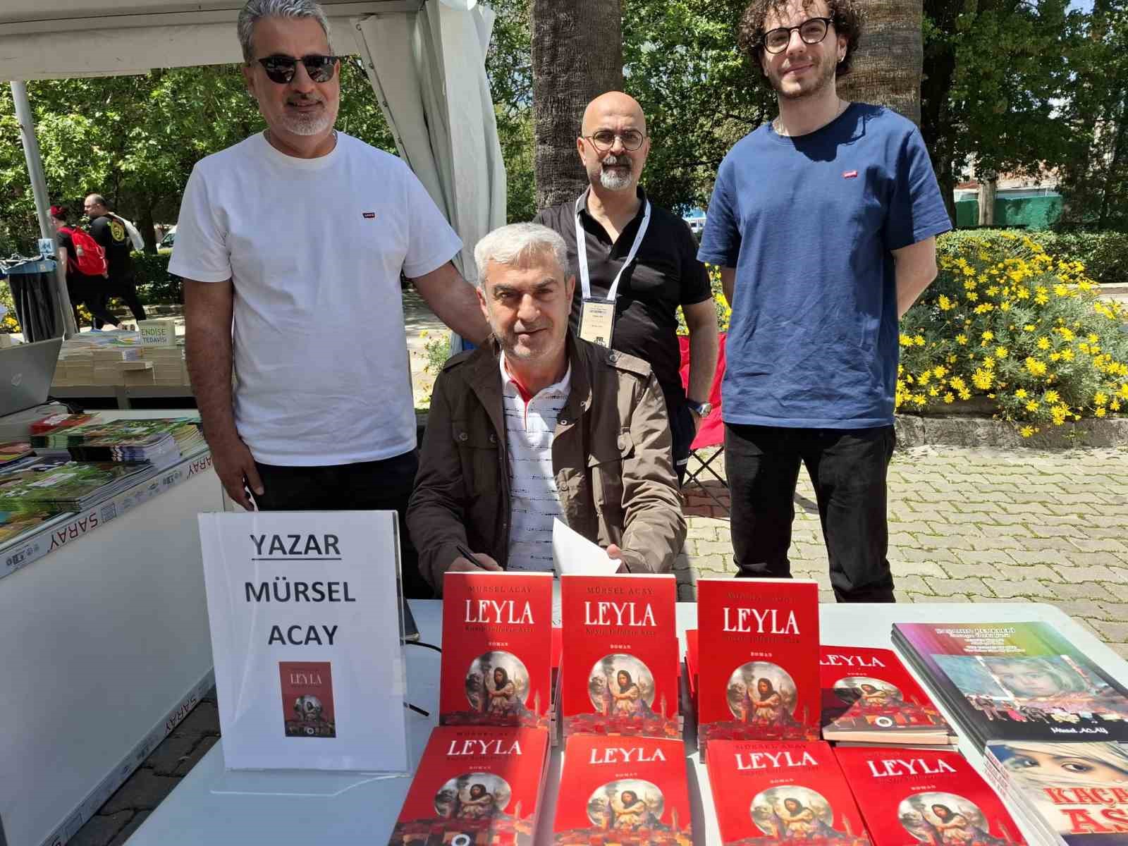 Gazeteci Mürsel Acay İzmir Kitap Fuarında okurlarıyla buluştu
?v=1