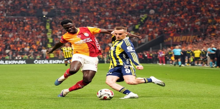 Trendyol Süper Lig: Galatasaray: 0 - Fenerbahçe: 0 (Maç devam ediyor)?v=1
