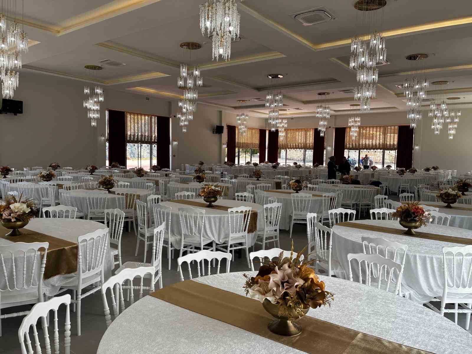 Babadağ Belediyesi Sosyal Tesisleri hizmete açıldı
?v=1