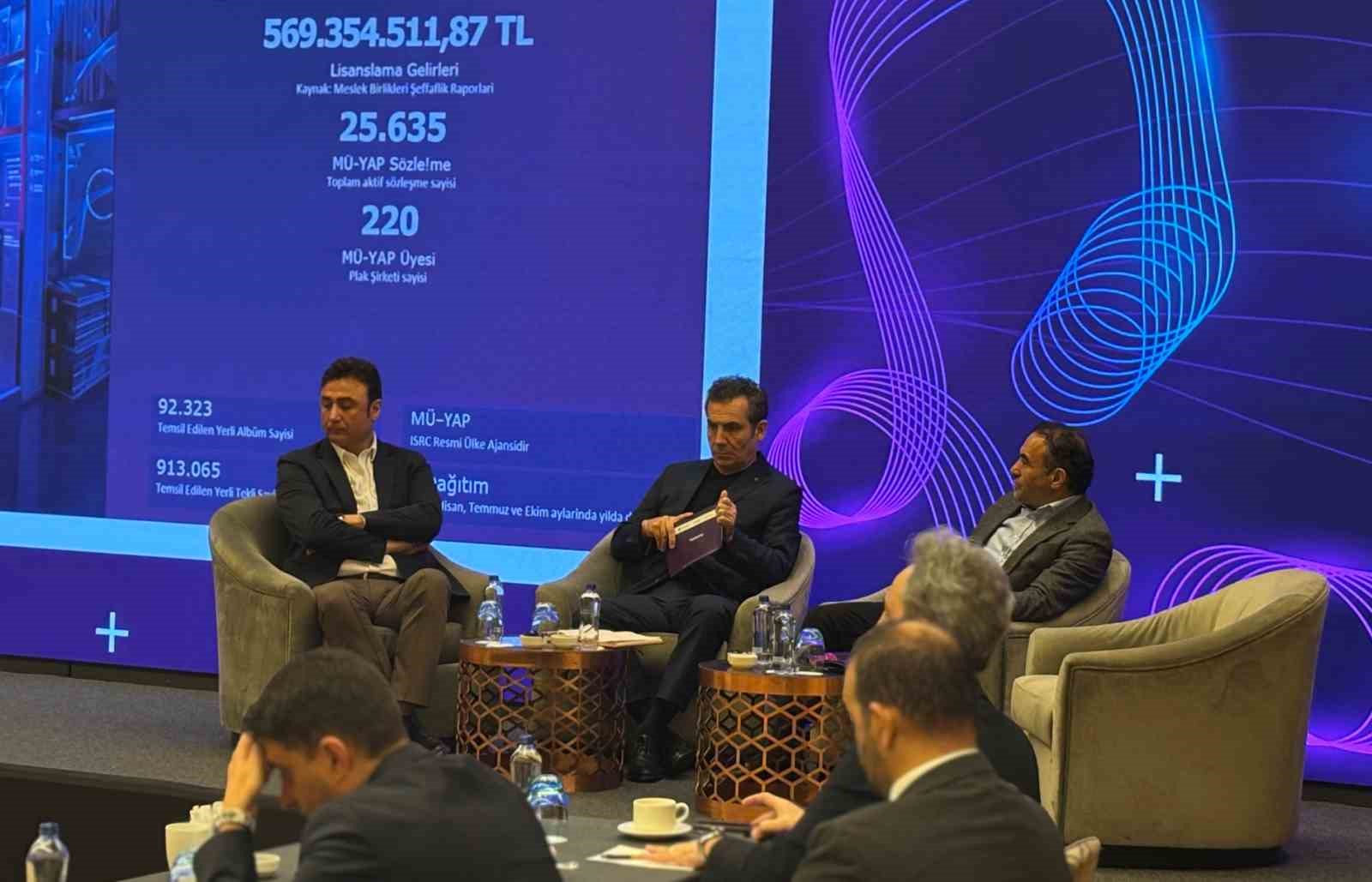 Küresel müzik endüstrisinde yeni dönem
?v=1