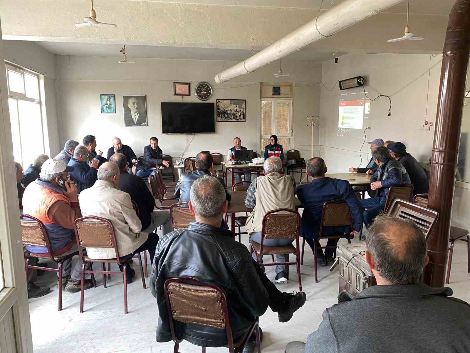 Tavşanlı’da üreticilere yönelik bilgilendirme eğitimi
?v=1