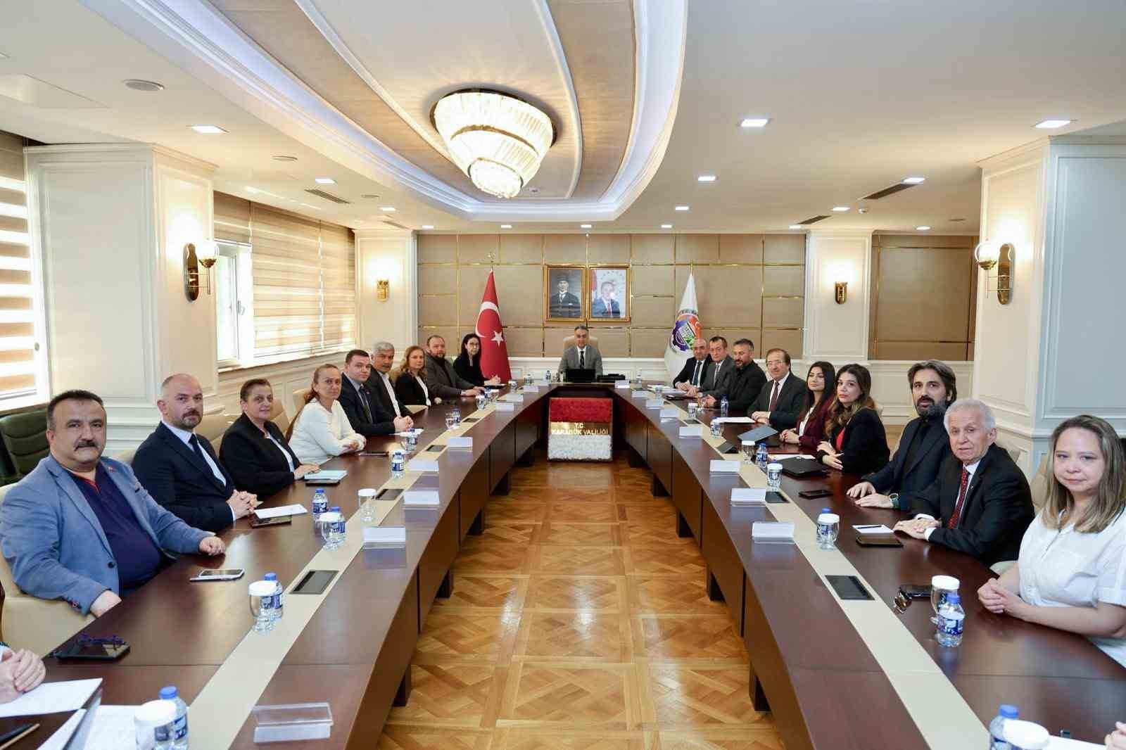 Karabük’te turizm seferberliği masaya yatırıldı
?v=1