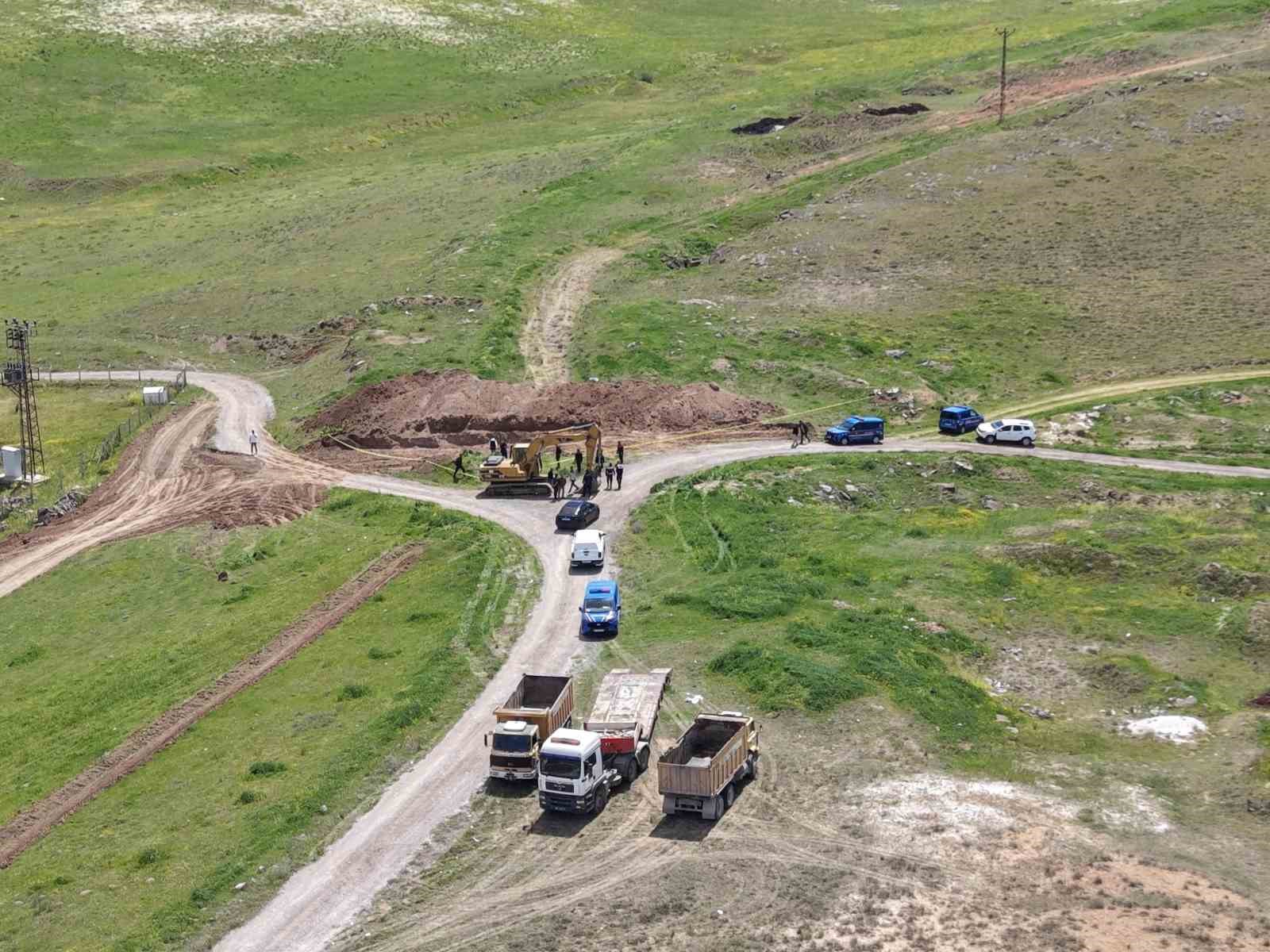 Ankara’da insana ait kemik parçaları ve kafatası bulundu
?v=1