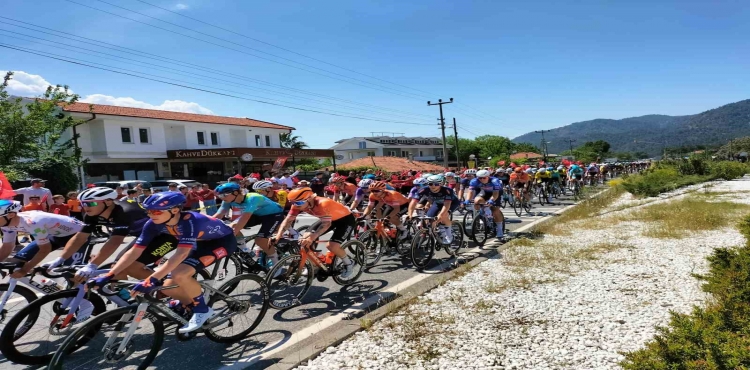 TUR’da Marmaris - Fethiye etabını Polonyalı sporcu Aniolkowski kazandı?v=1