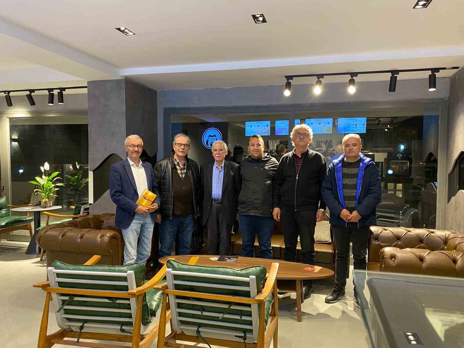 Gördes’in tarihine ışık tutacak kitabın geliri öğrencilere bağışlanacak
?v=1