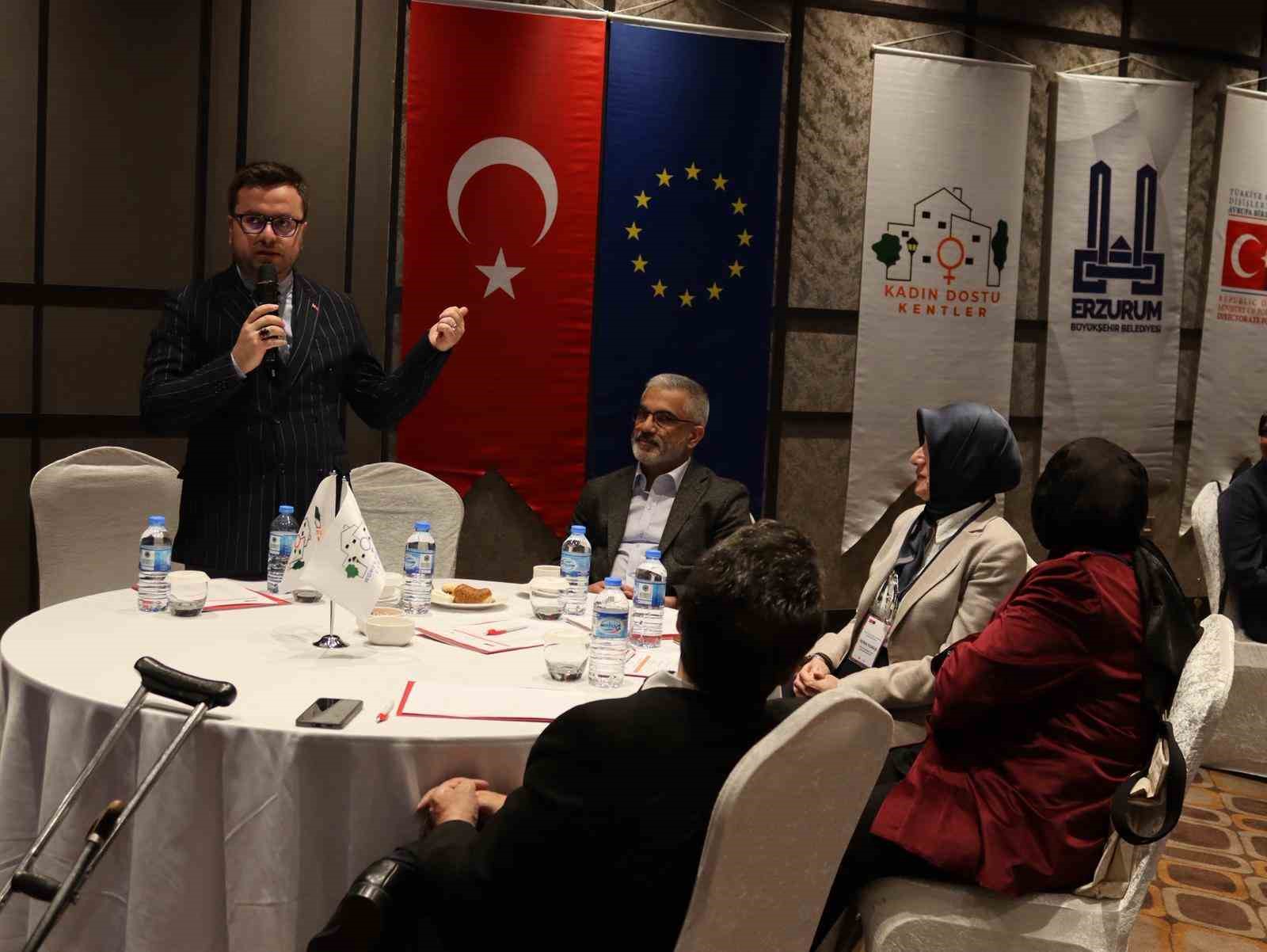 Kadınlar için daha yaşanabilir kentler planlanıyor
?v=1