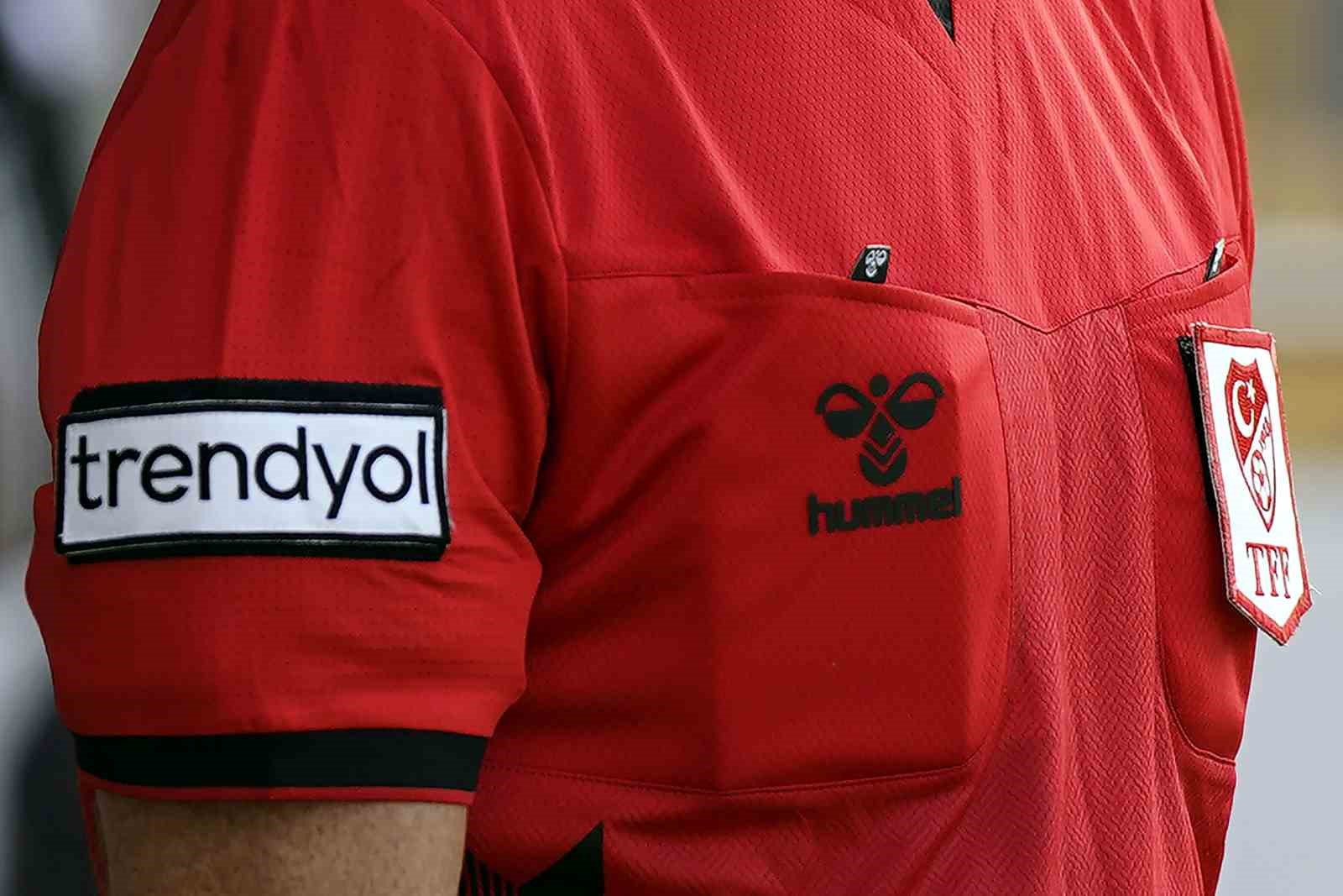 Trendyol Süper Lig’de 32. haftanın hakemleri açıklandı
?v=1