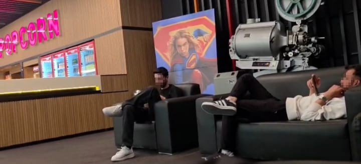 Malatya’da AVM’deki görüntüler tepki çekti
?v=1