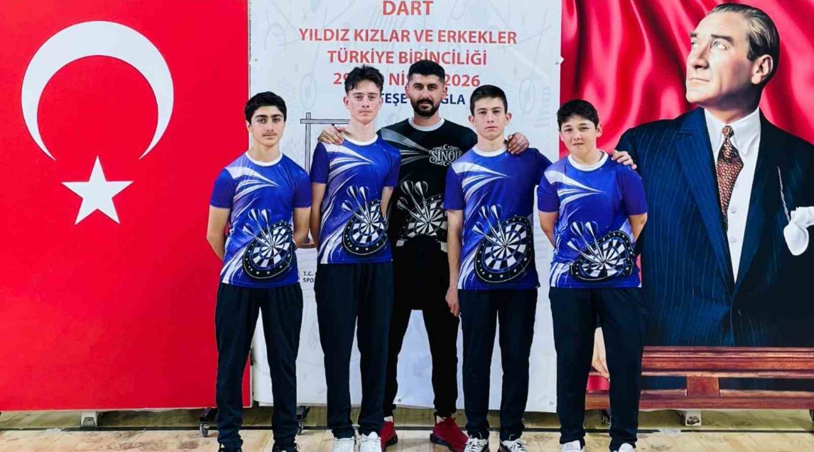 Türkeli Ayaz Ortaokulu’nun Türkiye 5’inciliği gururu
?v=1