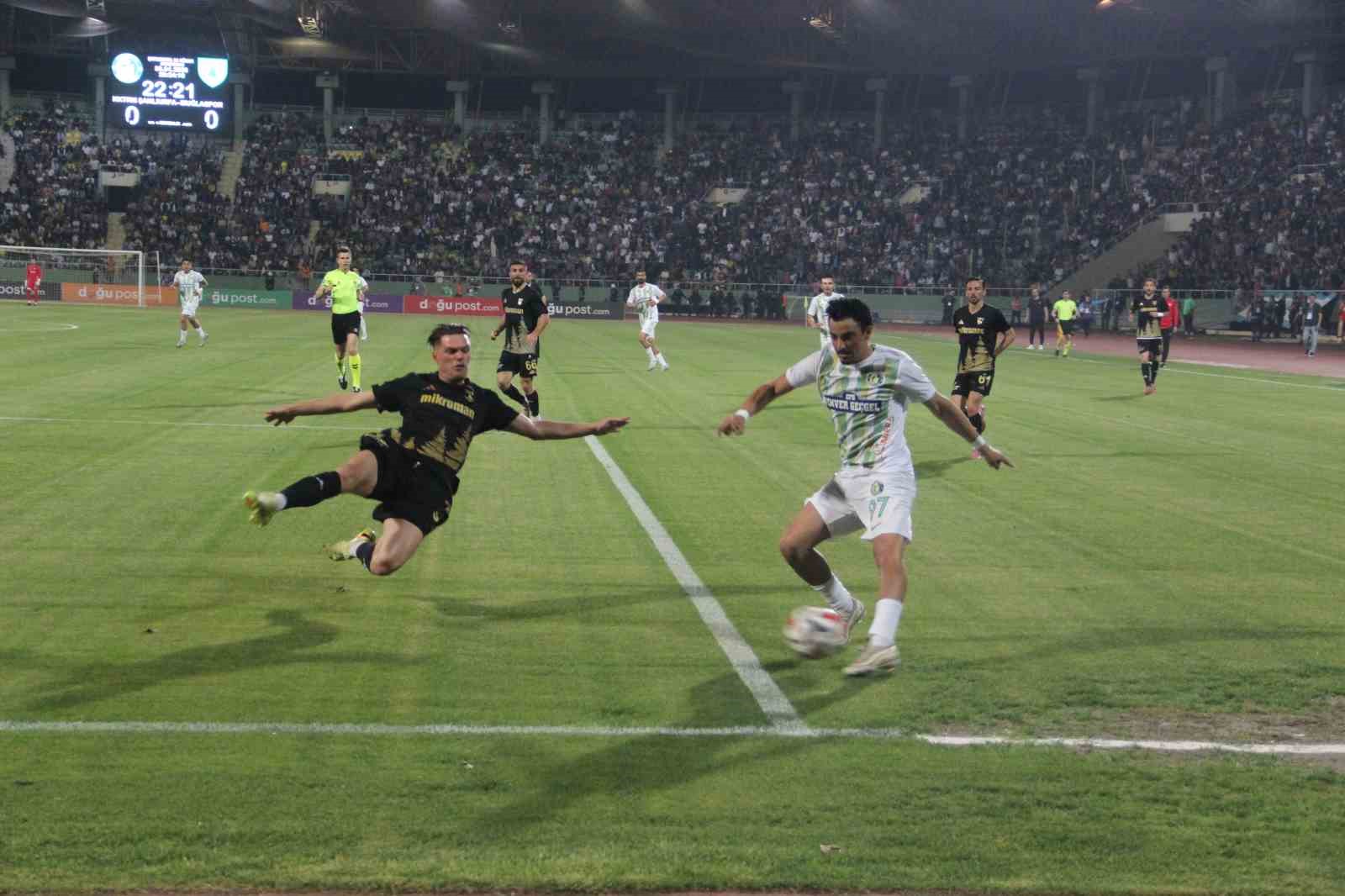 Nesine 2. Lig: Şanlıurfaspor: 0 - Muğlaspor: 1
?v=1