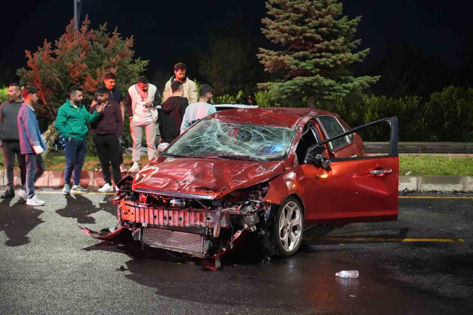 Niğde’de kontrolden çıkan otomobil takla attı: 1 yaralı
?v=1