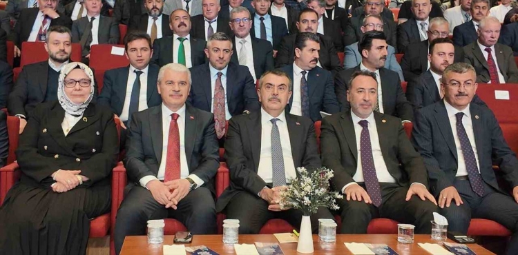 Bakan Tekin Konya'dan Dünyaya Seslendi?v=1