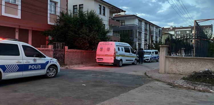Kocası Tarafından Bıçaklanan Kadın Ağır Yaralandı?v=1